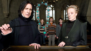 J.K. Rowling pide disculpas 10 años tarde por la muerte de uno de los personajes más queridos de <i>Harry Potter</i><em></em><em></em>